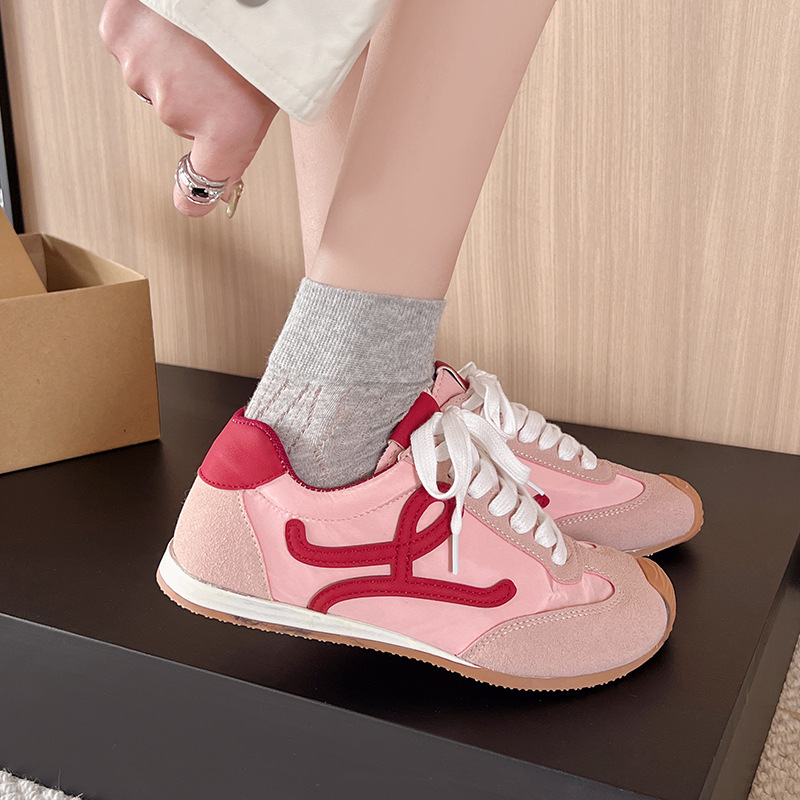 Free delivery designer Unisex board shoes Fashionable and minimalist solid color sneakers with a casual style