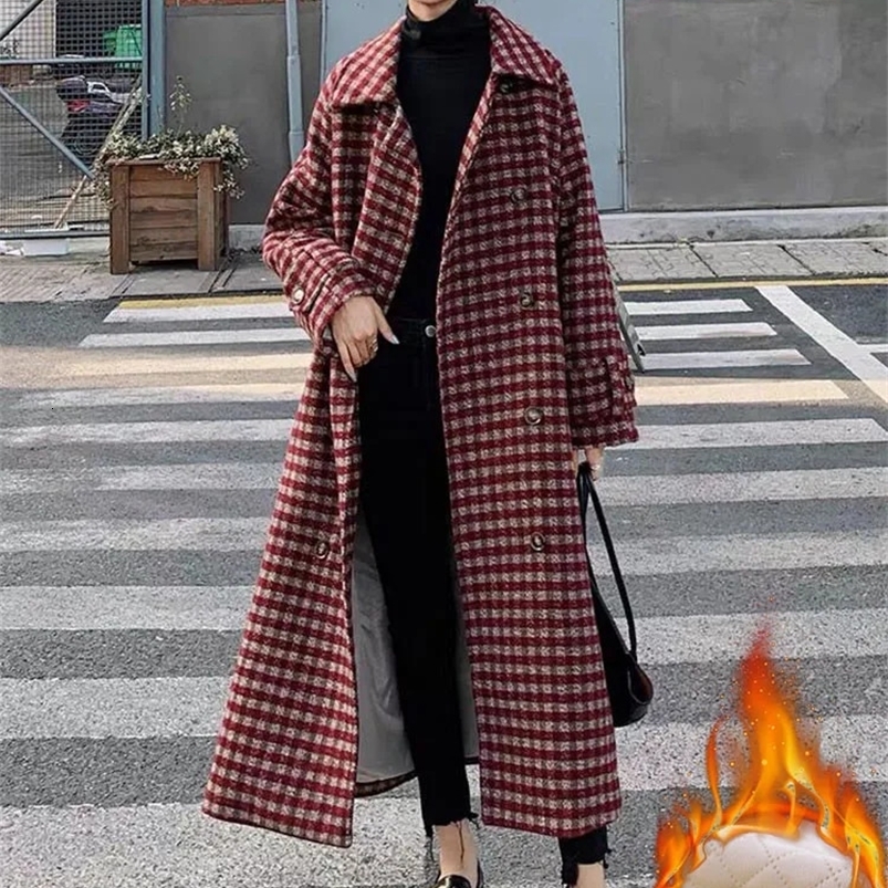 Winter Warm Plaid Long Woolen Jacket Korean Loose Cotton Padded Lined Wool Blend Chamarras Woman Thicken Lapel Coats With Belt 240822