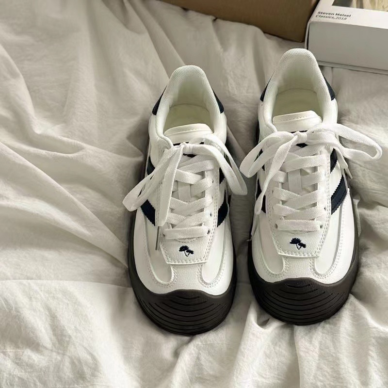 Free delivery designer Unisex board shoes Solid color soft soled shoes for women comfortable and non slip daily style
