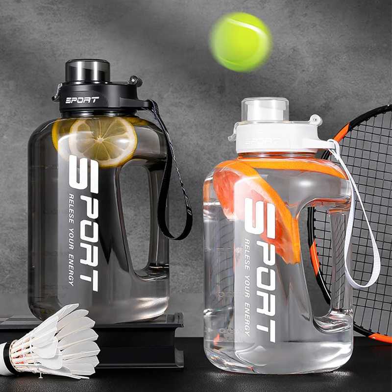 17002500ml Sports Water Bottle Large Capacity Drinking Cup with Time Marker Portable Plastic Space Cup Gallon Bottle J250923