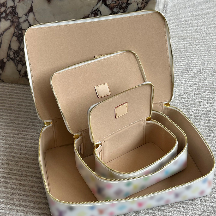 Designer Jewelry Box Cases Monogram Makeup Bag Bracelet Leather Flower Letters Cosmetic Bags Rarrings Rings Necklaces Watch Case Packaging Boxes Watch Boxs