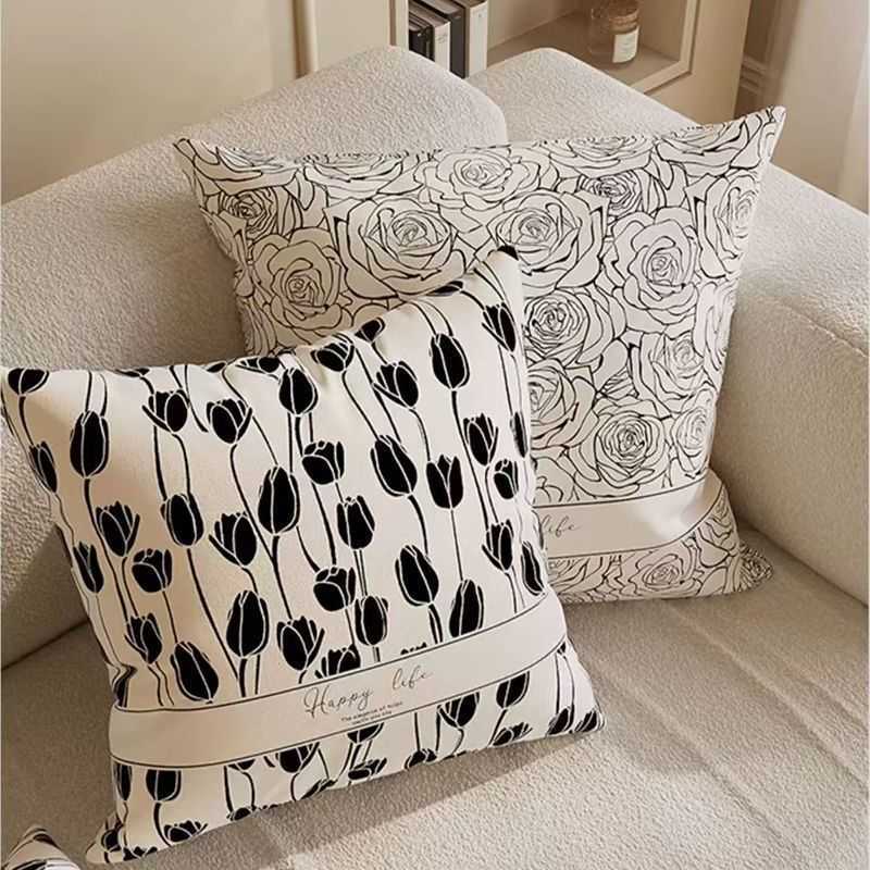 Nordic Light Luxury Design Pillow French Style Pillow Black and White Abstract Art Sofa Cushion Bedroom Cushion Pad C250923