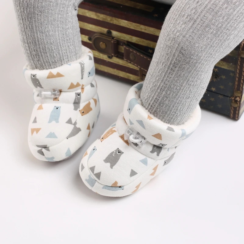 Winter Baby Boots Cartoon Soft Sole AntiSlip Warm Toddler Shoes Boys Girls Cute Infant Walking Booties 251022
