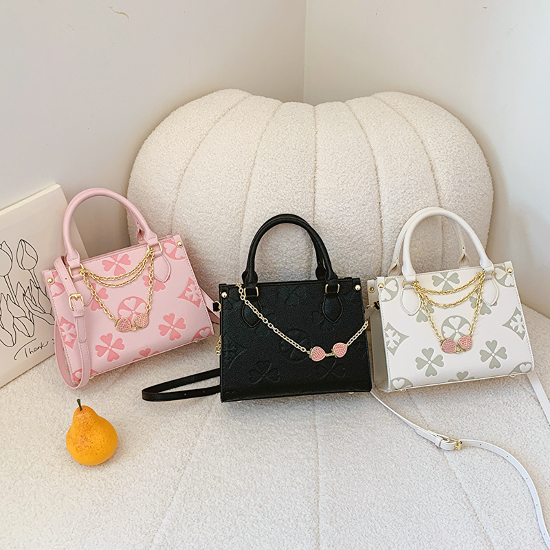 Light luxury texture letter embossed handbag fashionable women s bag shoulder bag evening bag large capacity elegant handbag designer bag