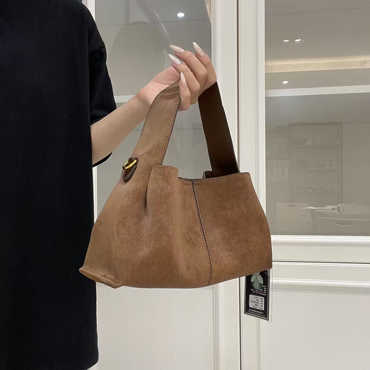 Free shipping new style of fashionable foreign style all half circle bag leisure small female bag high quality saddle bag women