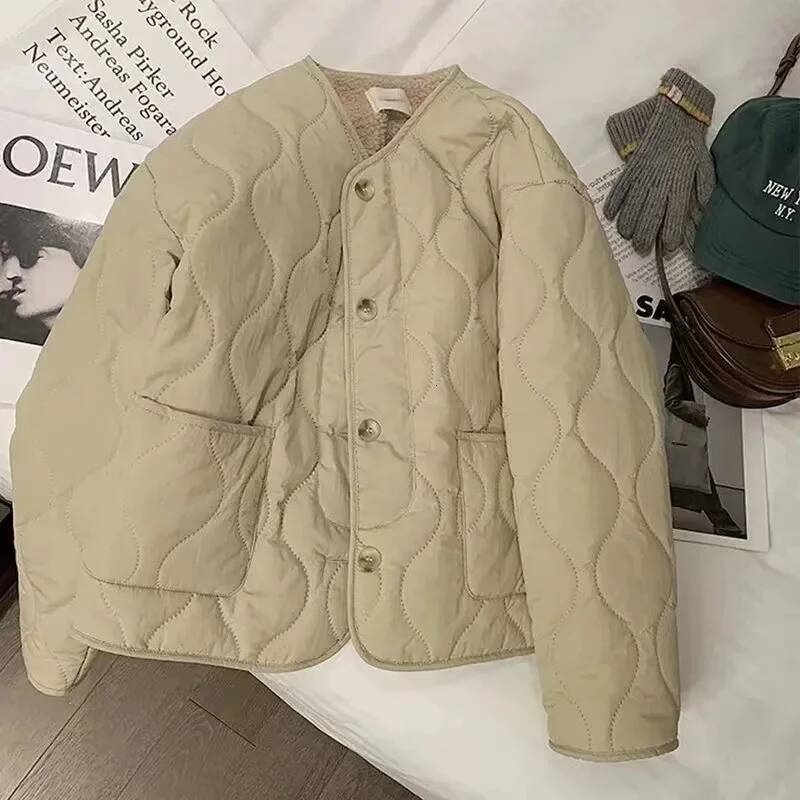 Korean version of pink clothes women's winter new thick round neck lambswool coat cotton-padded jacket dongdumaoyi
