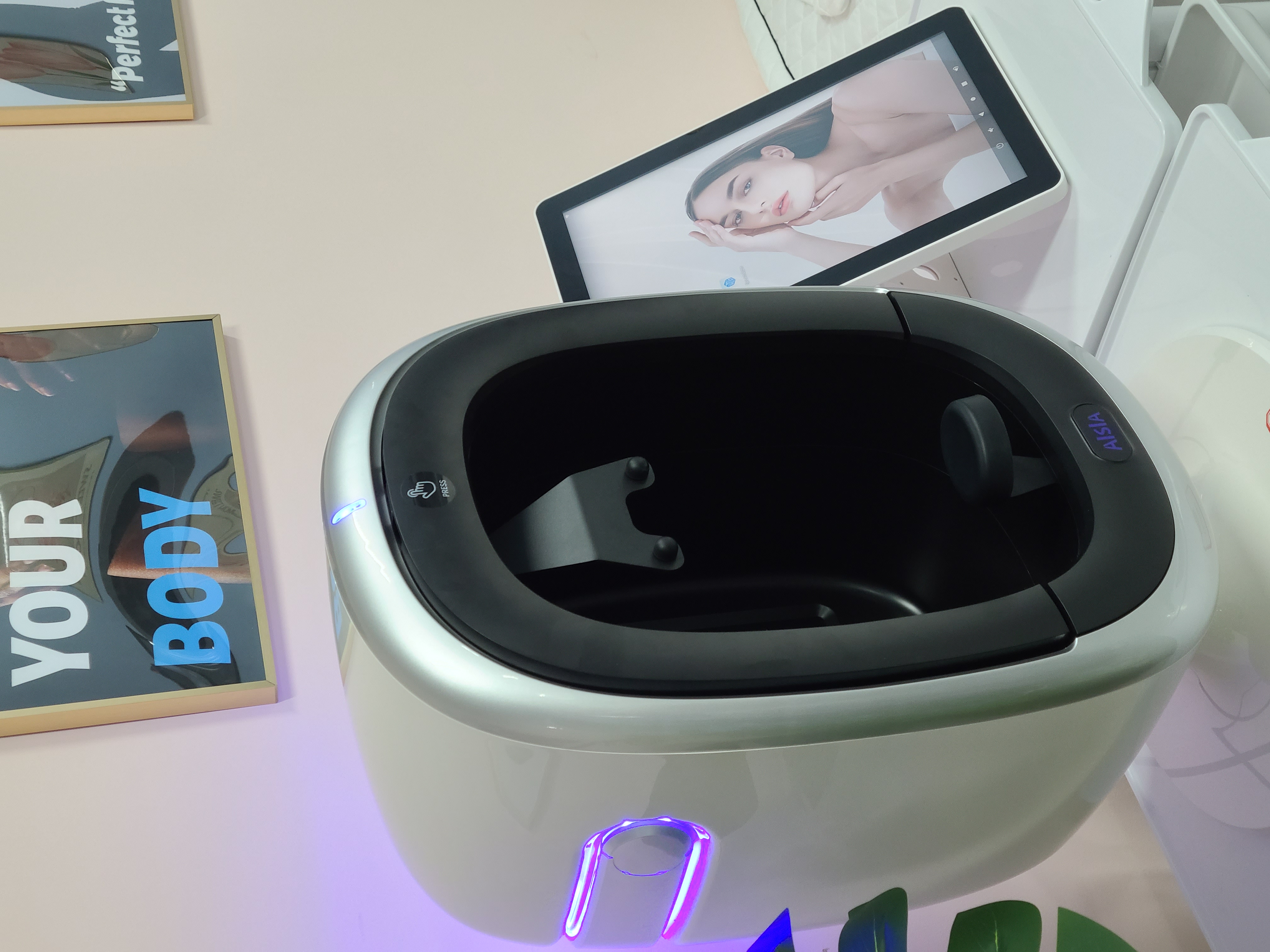 AI Skin Tester Deep Facial Skin Problem Analysis Machine 3D Scanner HD Image Comprehensive Report for Salon Skin Analyzer