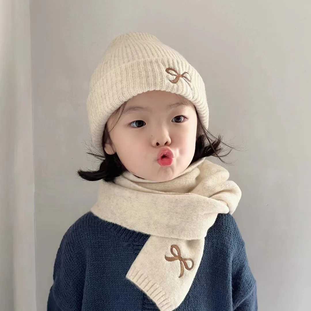 2Pcs Solid Color Children Hat Scarf Set Embroidered Bow Winter Knitted Woolen Beanie Kids Girls Boys Windproof Cap Scarves Z251029