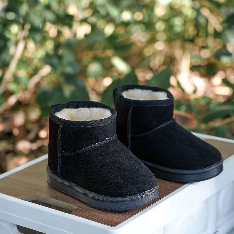 2025 Autumn Winter Versatile New Boys Girls Soft Sole Snow Boots Children Fashion Warm Cotton Shoes Simple Design Plush Lined Extra Thick Comfortable 