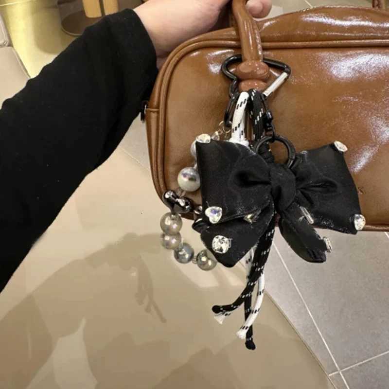 Bag Hanging Fashion Design Highend Sense Complex Pendant Wind Bow Beaded Braided Rope Woven Keychain D250923