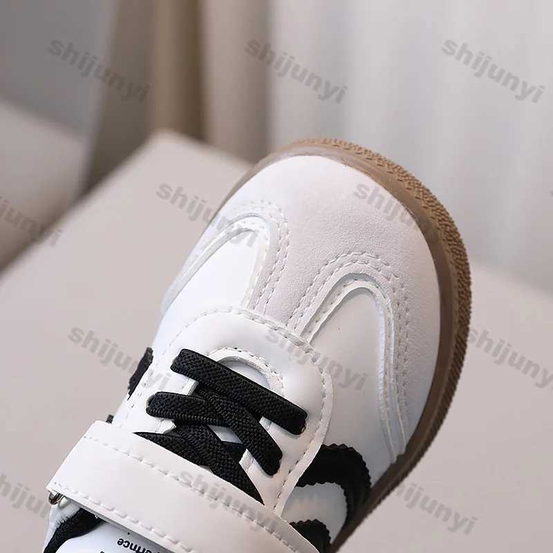 Kids Fashion Casual Sneakers Spring New Lightweight Nonslip Soft Sole Sports Shoes Baby Outdoor Flats Running Shoes Footwears J250923