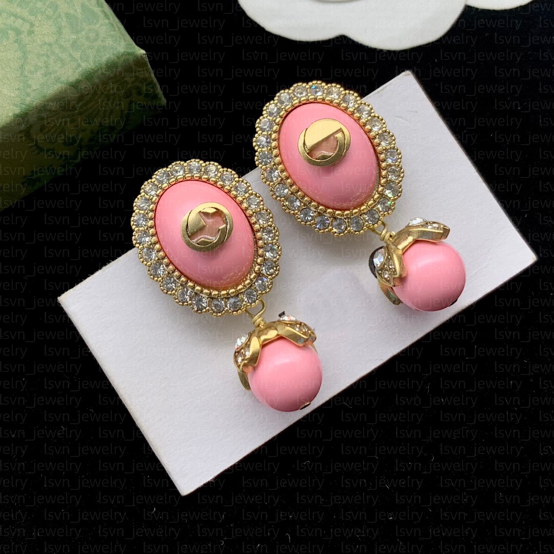 Earrings Luxury Fashion Diamond Stud Earrings for Women - Elegant Golden Accents Jewelry