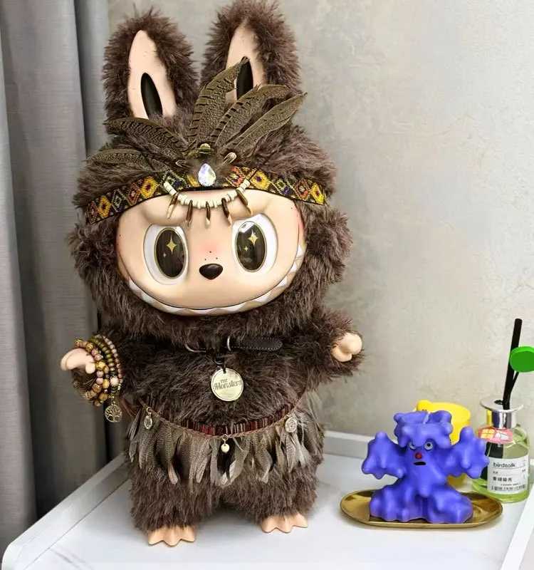 58cm doll clothing accessories labubu leader zimomo dog tooth necklace diy pheasant tail headwear apron X250923