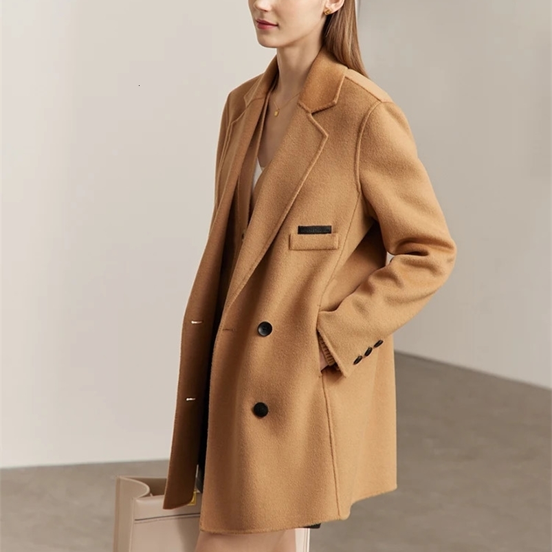 AMII Minimalist Woolen Coat for Women Winter Mid-long Loose Office Lady Blends Turn-down Collar Casual Jackets 12324024 240822