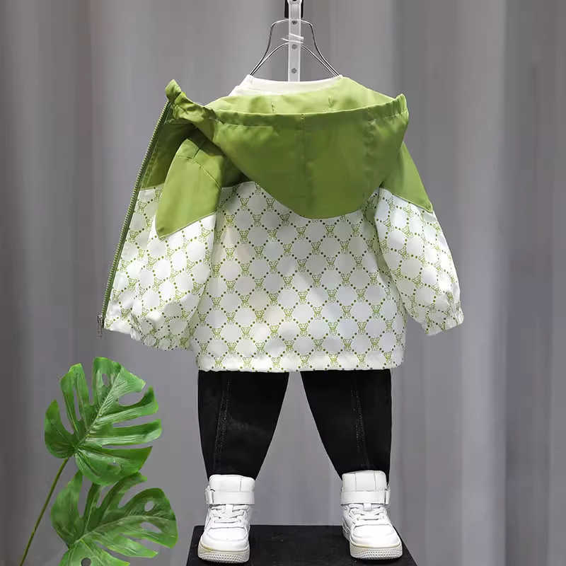 Boys Jacket Spring and Autumn 2025 New Fashionable Bear Hooded Trench Coat for Boys Autumn Stylish Top C250923