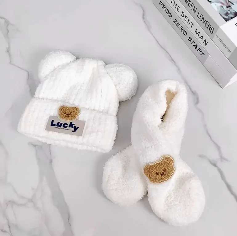 2pcs Baby Hat Thickened Warm Cute Cartoon Childrens Set with Scarf for Autumn and Winter Outdoor Skiing Suitable for 324 M Z251029