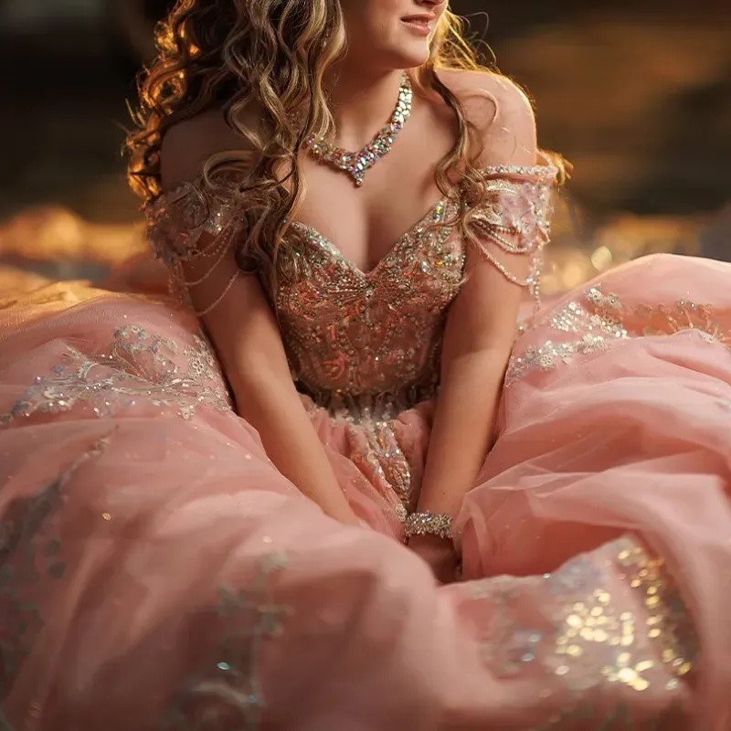 Pink Beaded Sequined Ball Gown Quinceanera Dresses Sweetheart Neck Lace Appliqued Prom Gowns Sweep Train Sweet 15 Dress