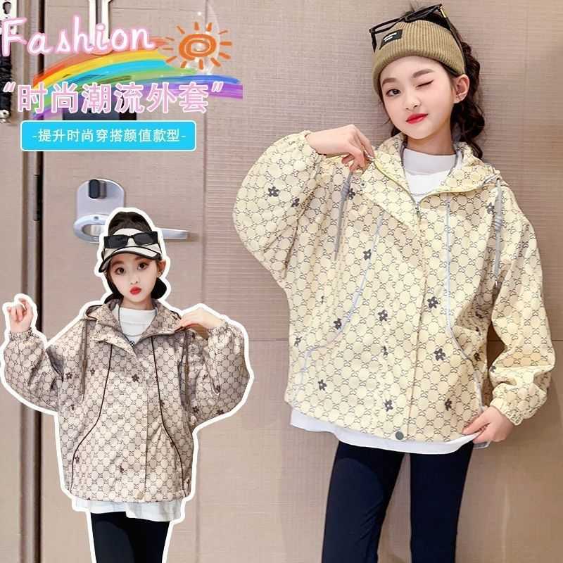 Girls Jacket Spring and Autumn 2025 New Childrens Jacket Stylish Fashionable Spring Outfit Big Girl Korean Version Windbreaker C250923