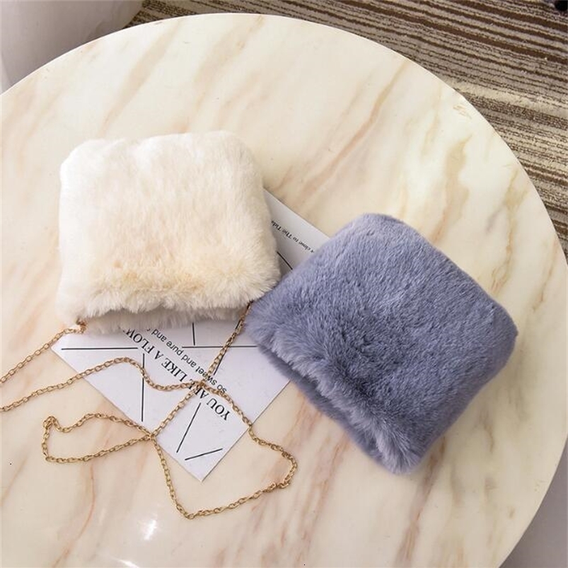 Evening Bags Trendy plush chain single shoulder messenger small square bag female bag fashion 230826