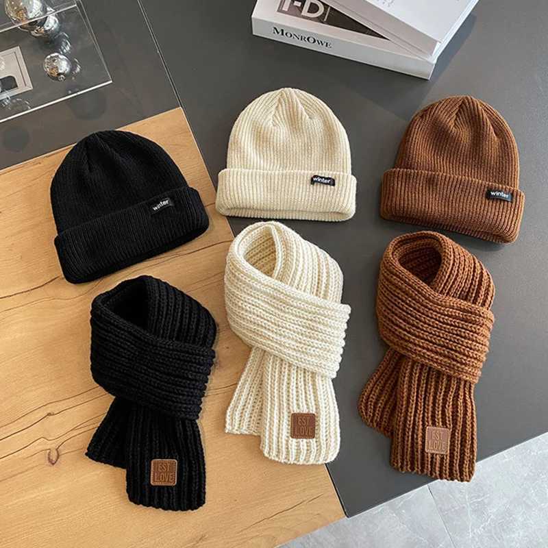 2 sets autumn and winter childrens hat scarf combination windproof knit hat bib baby wool hat new cool Z251029