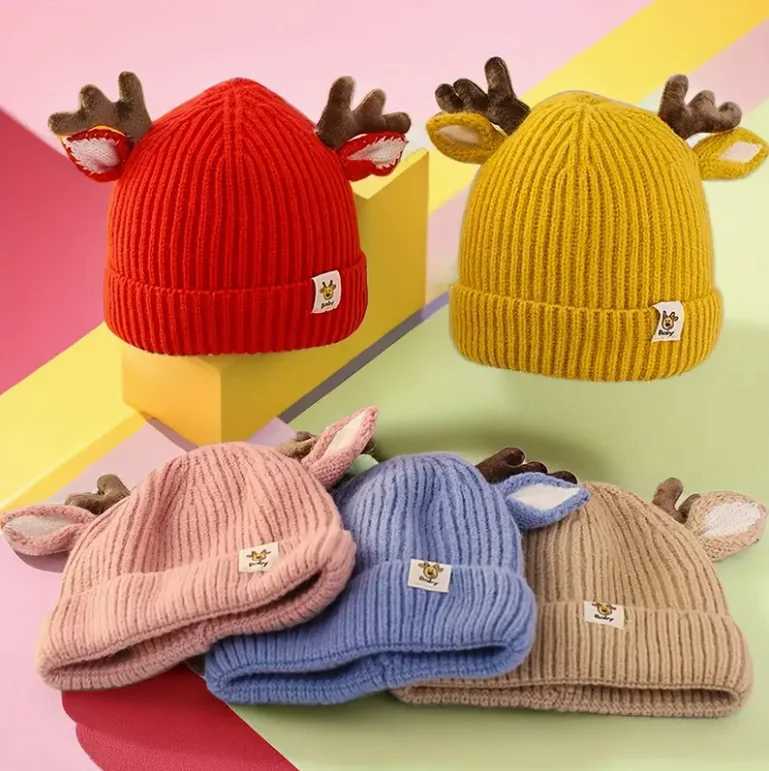 Festive Christmas Reindeer Beanie Hat for Infants Animal Theme Lightweight Christmas And New YearS Gifts Z251029