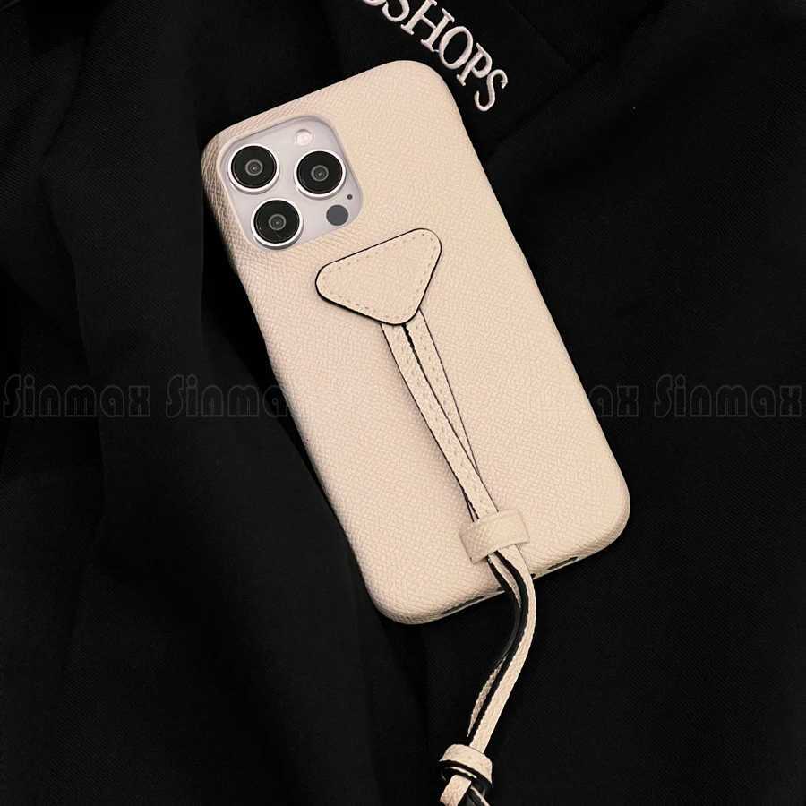 Luxury Vintage Leather Skin Phone Case for iPhone 16 15 14 13 12 Pro Max Fashion Handy Finger Strap Anti Skid Cover Y250924awtyuab