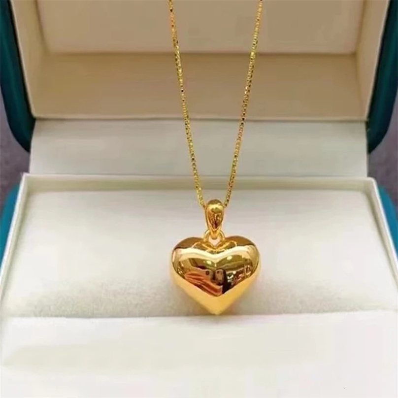 MIQIAO Real 18K Gold Heart Shaped Pendant Necklace Pure AU750 Simple Fashion Fine Jewelry Gift for Women 240906