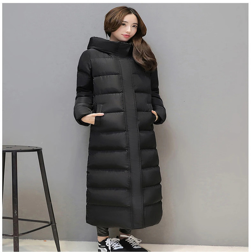 Womens ultra long down jacket winter apron thick coat black and red hooded zipper for warmth 241112
