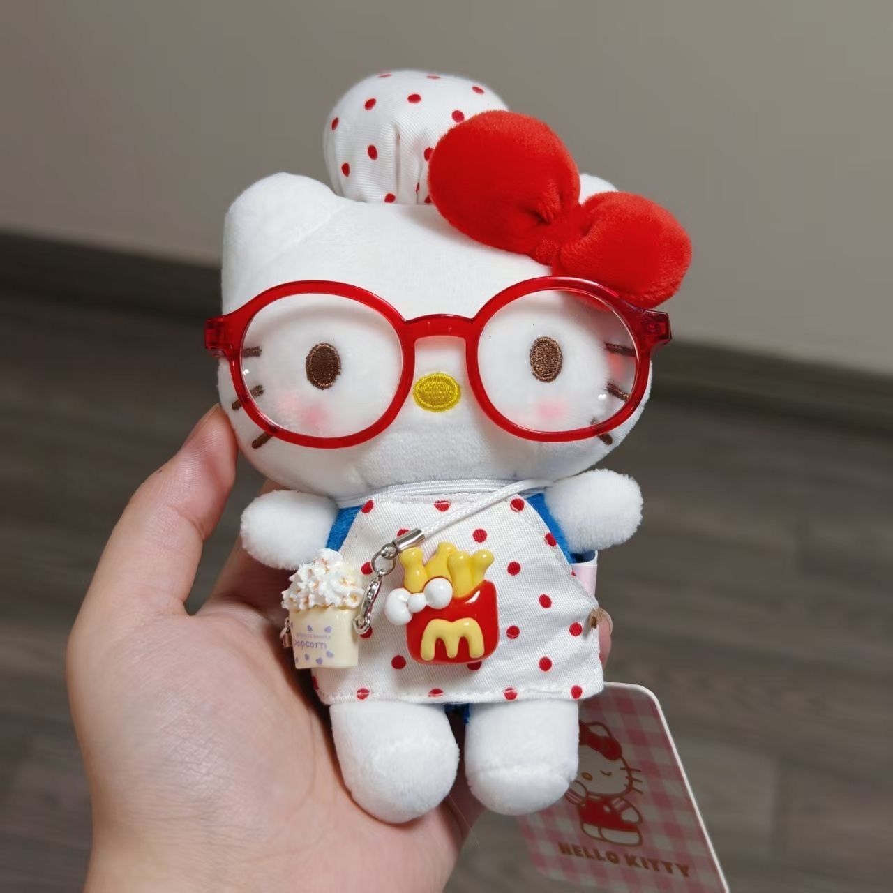 MINISO McDonald hellokitty cartoon red glasses apron pendant doll schoolbag doll plush pendant keychain female