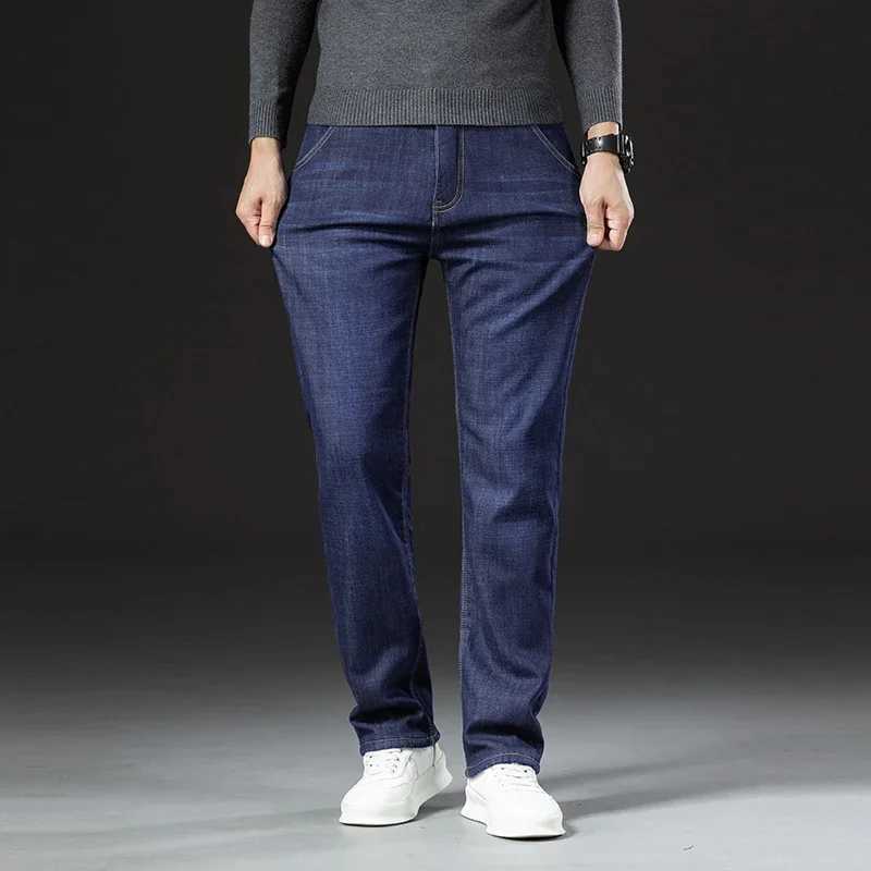 Winter Lamb Fluff Denim Straight Pants Men Thicken Big Size 40 Jeans High Waist Stretch Jeansy Fleece Lined Warm Slim Vaqueros L250923