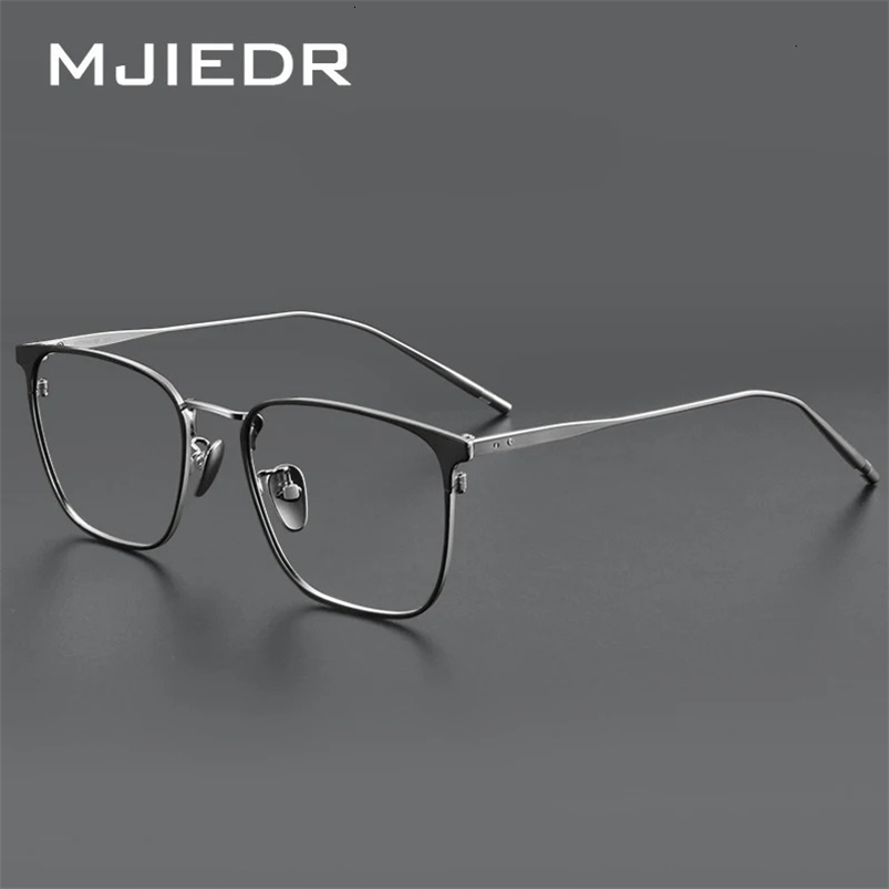 Ultra Light Pure Eyeglasses Men Frames Business Retro Casual Square Glasses 240528