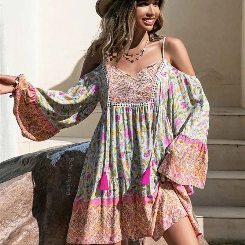 Boho Inspired floral print rayon mini boho dress for women off shoulder V-neck half sleeve bohemian boho beach summer dress 240529