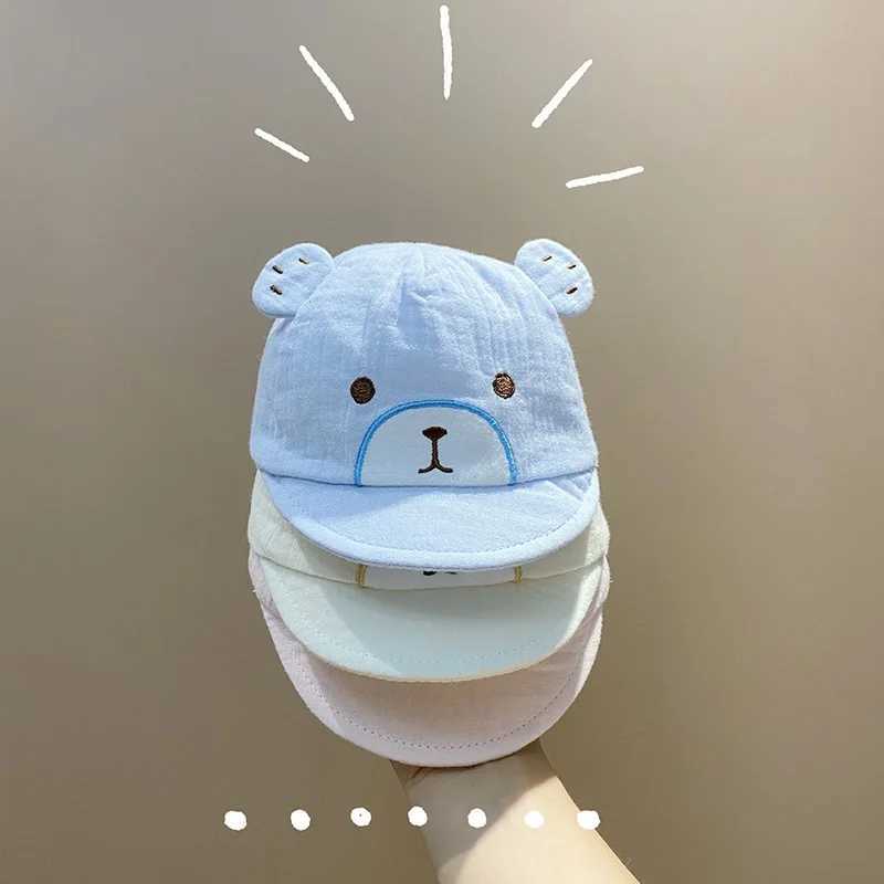 Cute Bear Baby Peaked Cap Soft Cotton Infant Baseball Hat Cartoon Toddler Duck Tongue Caps 09Month Kids Outdoor Sunshade Visors Z251029