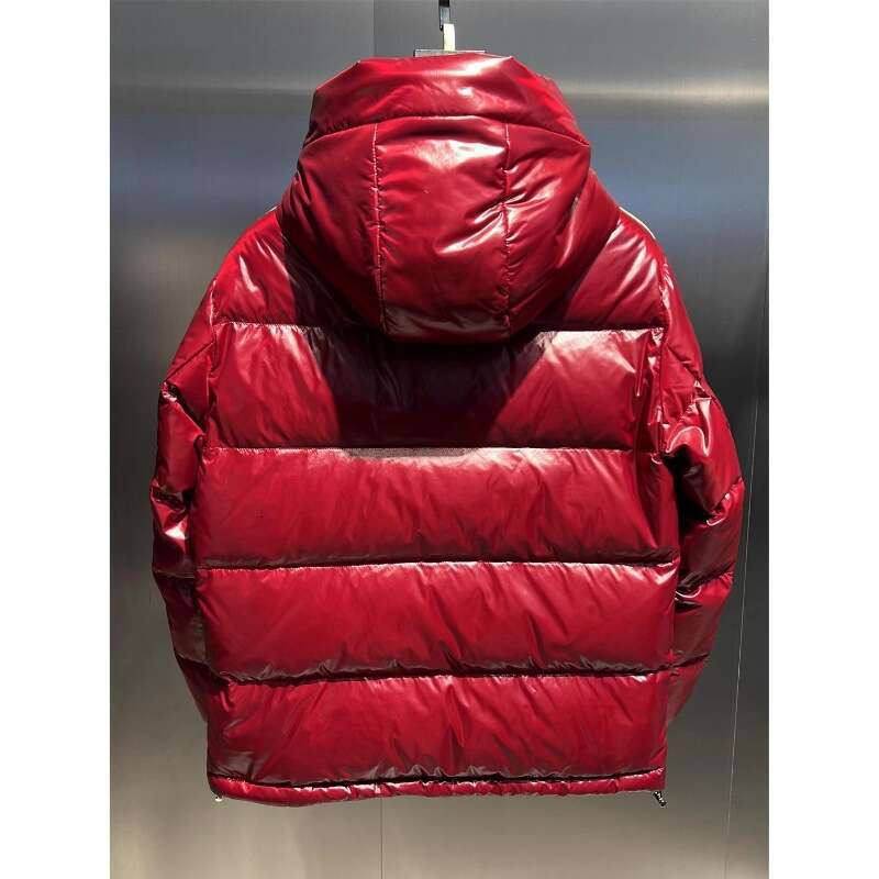 Designer Fashion Waterproof Short Down Jacket Male Lightweight Snow ski Duck Down Parka High Quality Glossy Parka Winter Down Jacket Mens