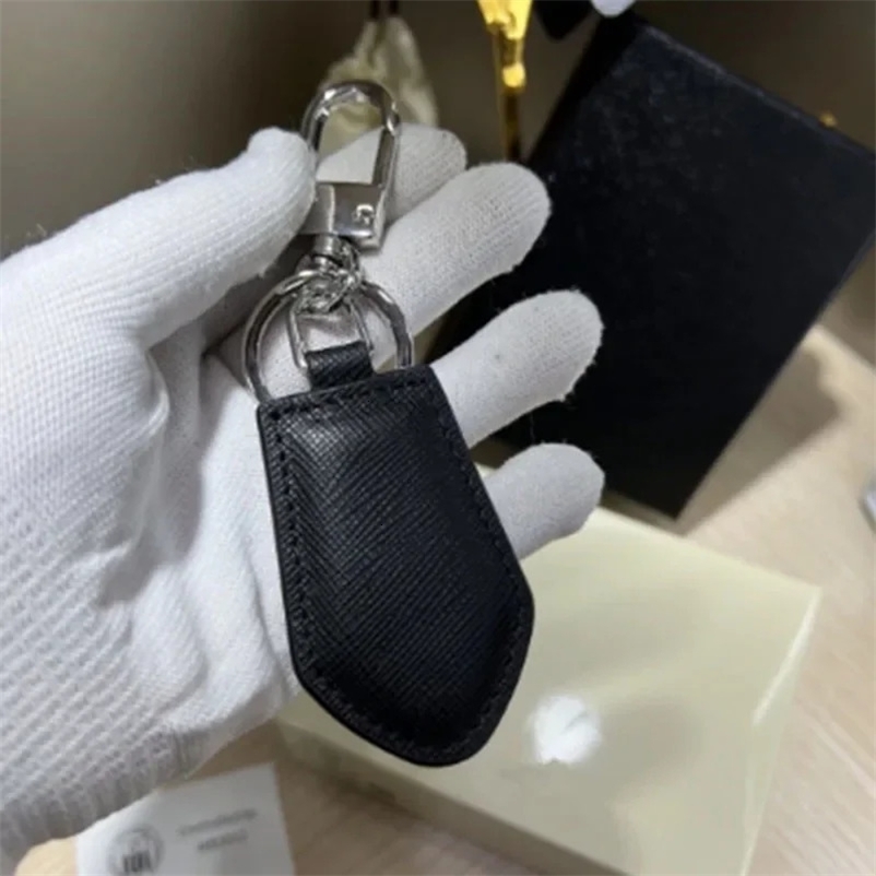 Keychain Genuine Leather Stainless Steel Bracket Keyring for Mens Business Birthday Gifts Daily Use No Box 240711