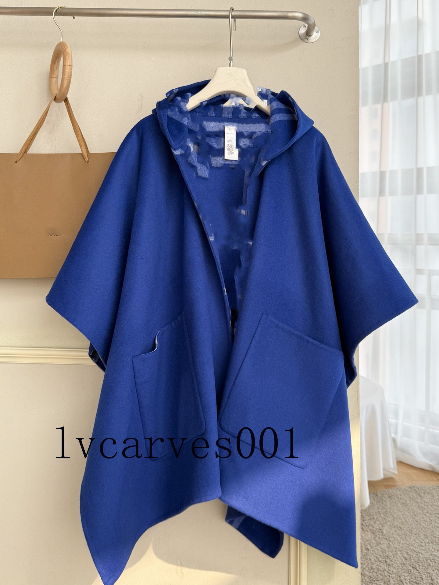 Hooded cashmere cape BBR designer 25ss Designer shawl 100% hooded double-sided two-color women's Cashmere shawl, cashmere felt coat Blue cloak gift
