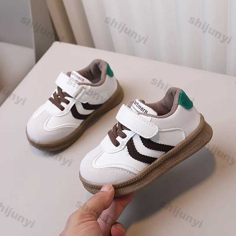 Kids Fashion Casual Sneakers Spring New Lightweight Nonslip Soft Sole Sports Shoes Baby Outdoor Flats Running Shoes Footwears J250923