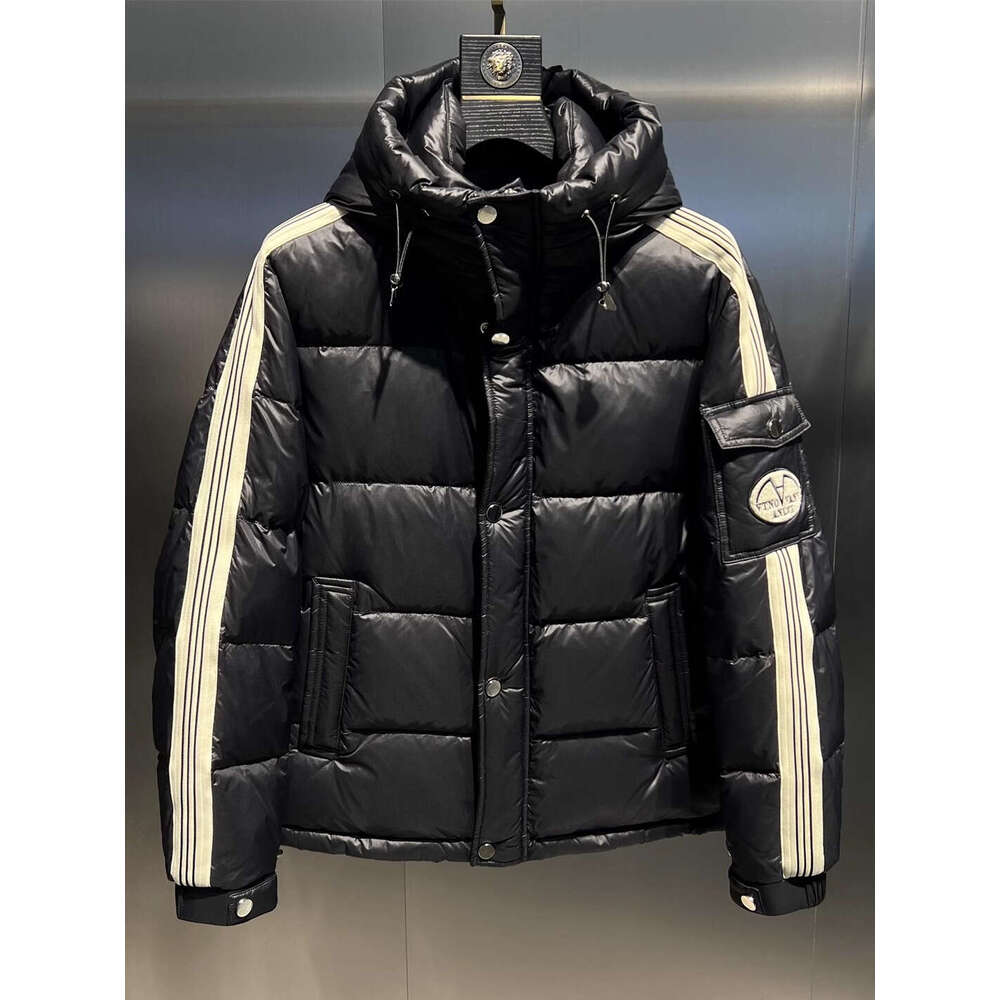 Designer Fashion Waterproof Short Down Jacket Male Lightweight Snow ski Duck Down Parka High Quality Glossy Parka Winter Down Jacket Mens
