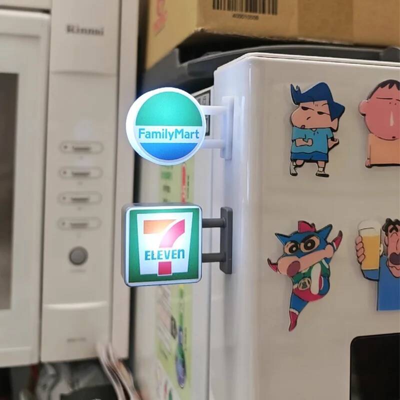 Internet-famous simple textured 711 glowing box magnetable creative light display board fridge magnet ddmythur