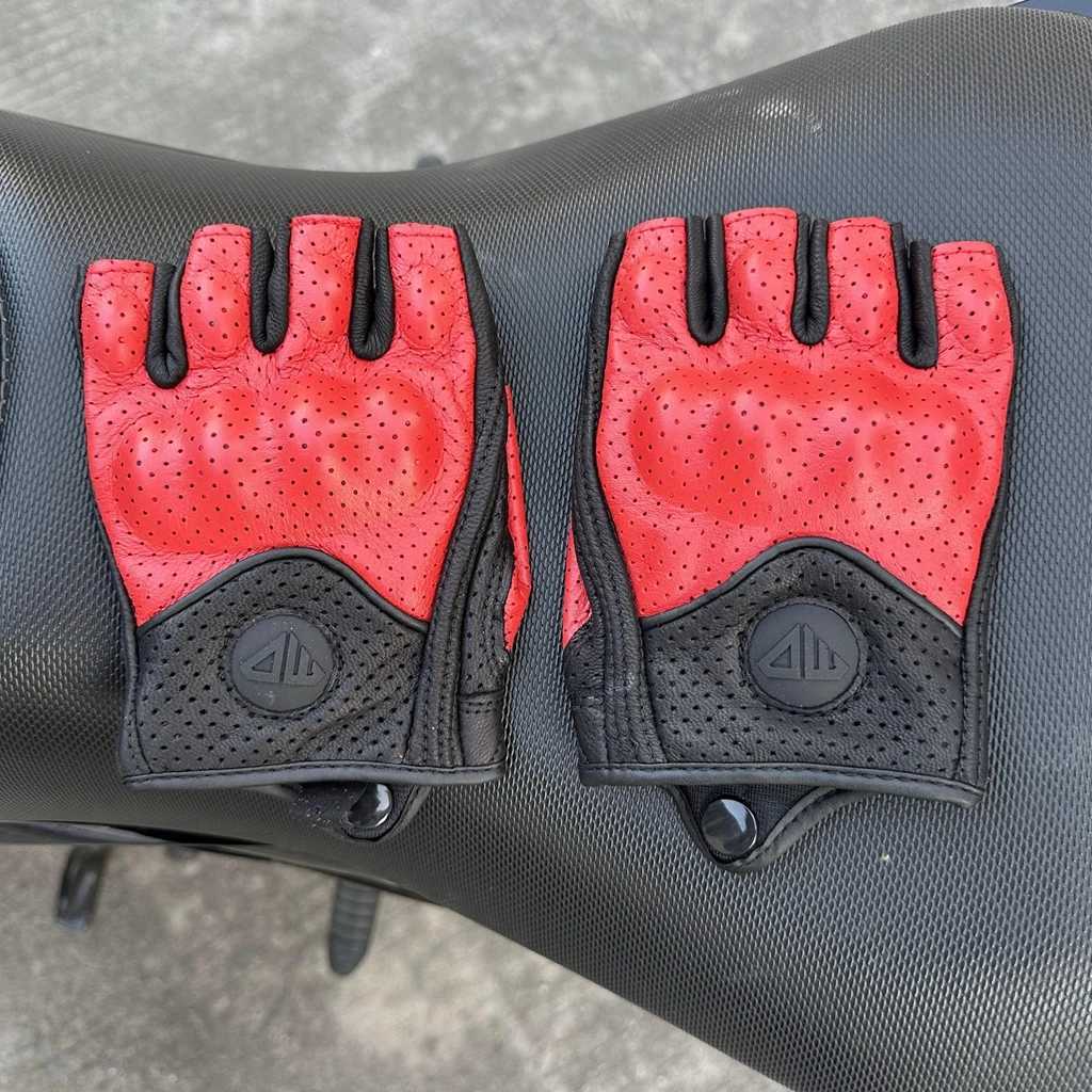 Leather Motorcycle Gloves Breathable Motocross Riding Gloves Moto Summer Racing All Season Guantes Red Half Finger Luva Motor J250922