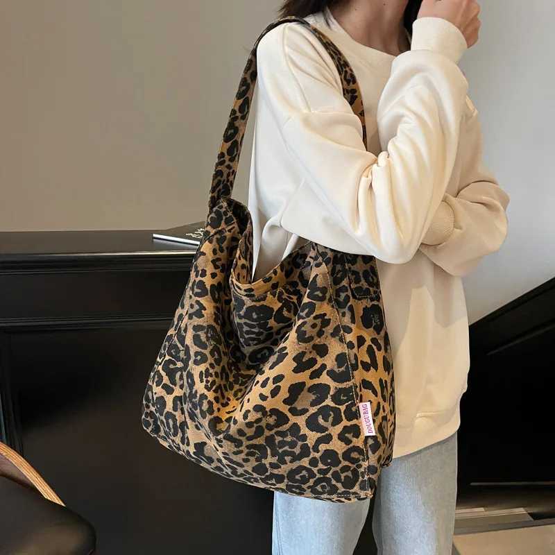 Vintage Leopard Canvas Shoulder Shopper Bag for Women 2025 Large Woman Tote Bag Fashion Designer Female Handbags Purses BolsasXJ250923
