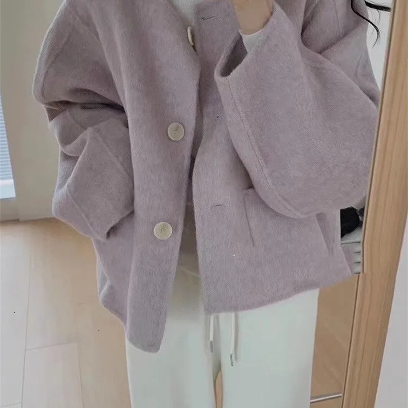 Sweet Warm Round Neck Woolen Coat Fall Winter Women Loose Korean Wool Blend Overcoat Solid Single Breasted Abrigo Mujer 240822