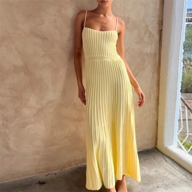 Knitted Pleated Long Dress High Waist Midi Sling Dress Elegant Sleeveless Yellow Dress Women Streetwear Black Bodycon Dress 240828