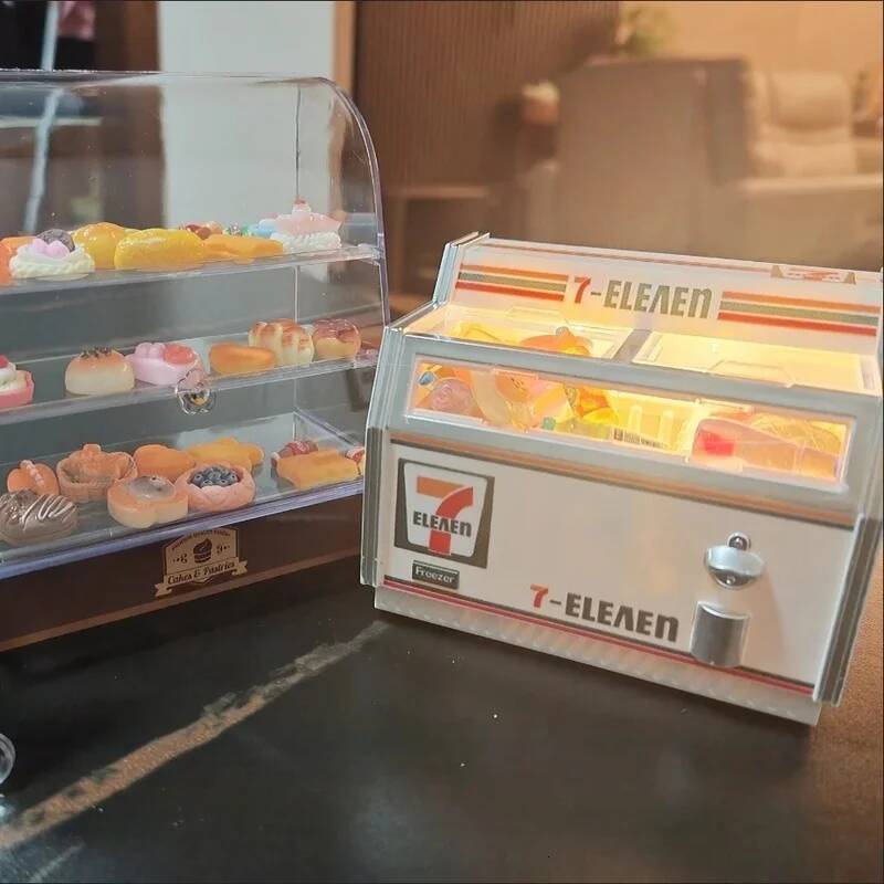 3D Fridge Magnets Miniature simulation freezer Night Light Dollhouse Mini 7 Freezer Supermarket Cabinet Toy Display Models ddmythur