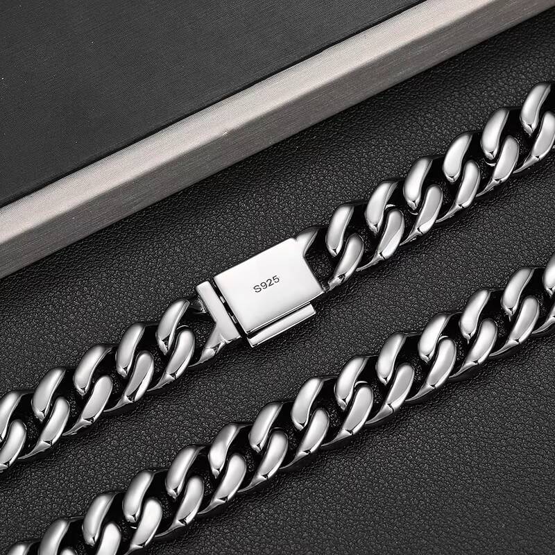 Fresh Item 12mm Black VVS Moissanite Iced Out Cuban Link Chain Hip Hop Fine Jewelry 925 Sterling Silver Diamond Cuban Necklace
