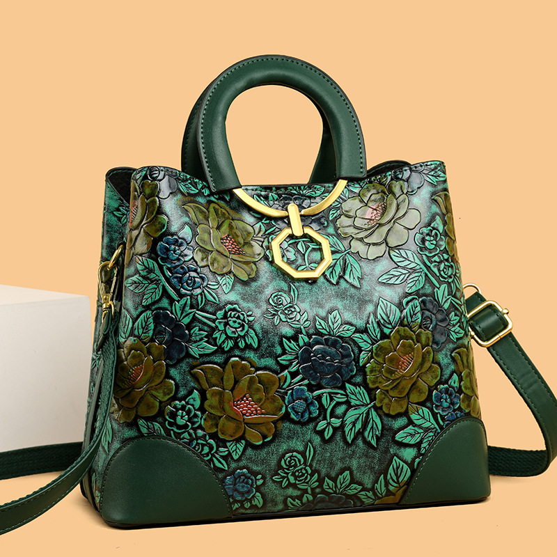 2025 hot selling women's shoulder bag new embossed pattern fashionable multifunctional designer women's shoulder horizontal handbag