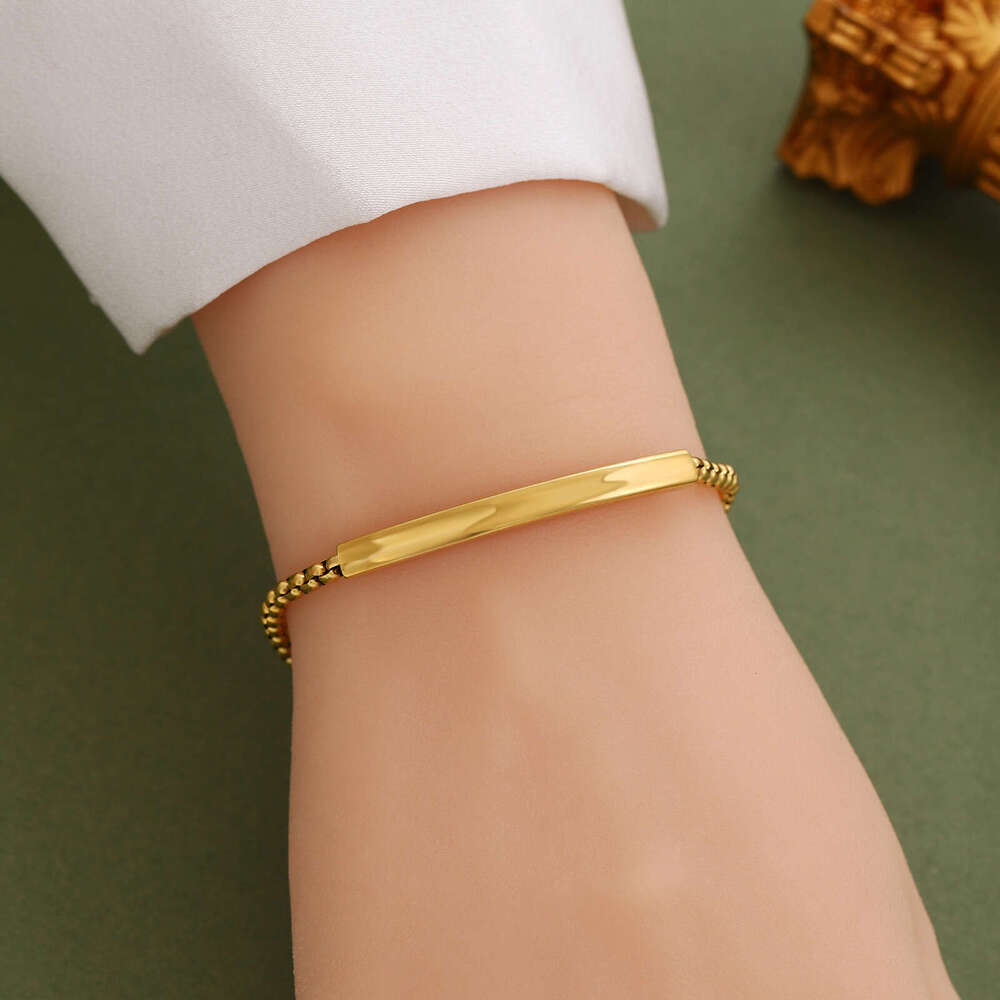 Brand New Stainless Steel Rectangular Bent Heart Pendant Bracelet for Women - Engraved Adjustable Charm Jewelry Z260313