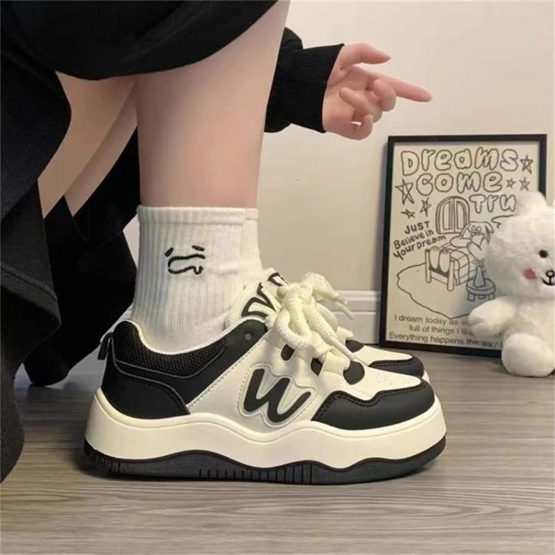 Spring Lace-Up Casu… - image