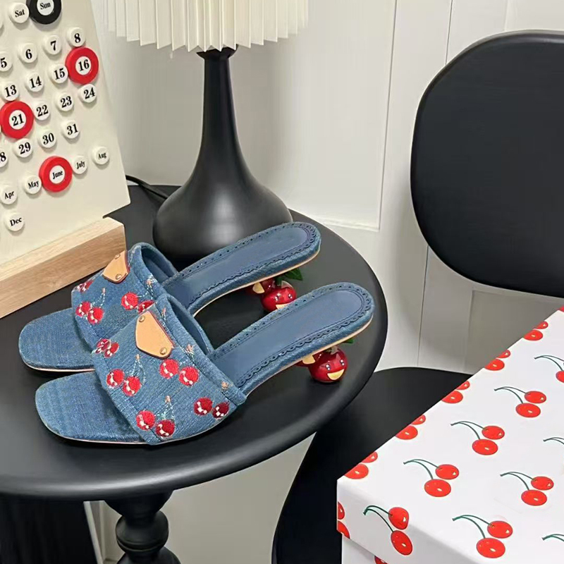 Women Denim Heels Sandals dress shoes designer sandals denim mule elegant high heel summer sandal high quality Slippers party womens wedding shoe 2026