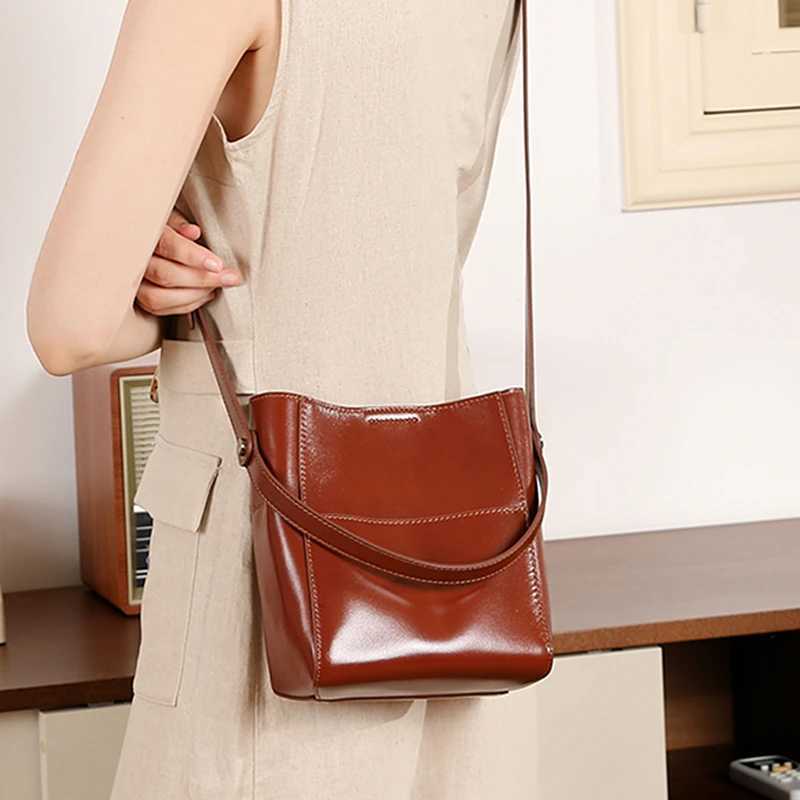 Hifashion Vintage Bucket Genuine Leather Handbags For Women 2025 Trend Designer Simple Tote Work Ladies Shoulder Crossbody Bags J2510251